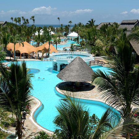 Southern Palms Beach Resort Diani Beach Exterior photo