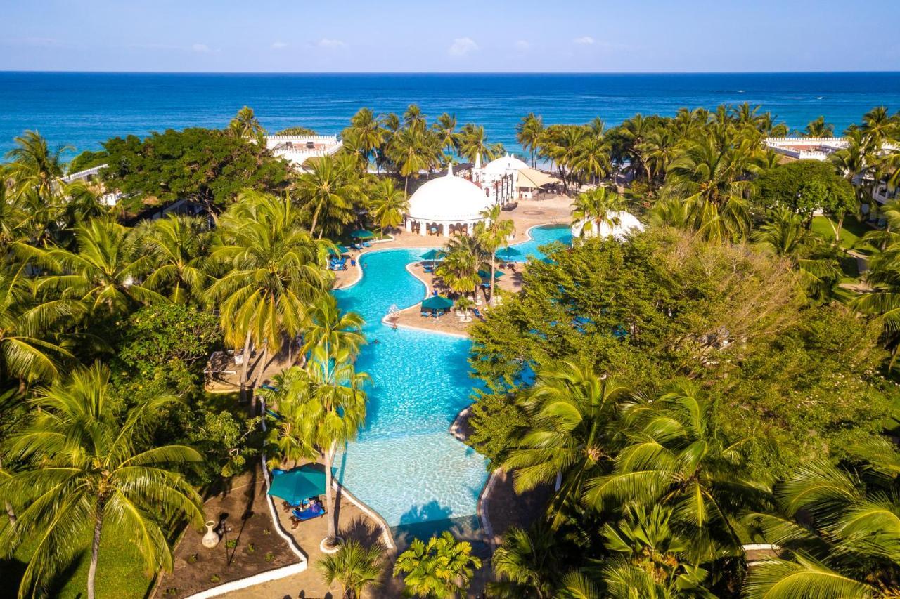 Southern Palms Beach Resort Diani Beach Exterior photo